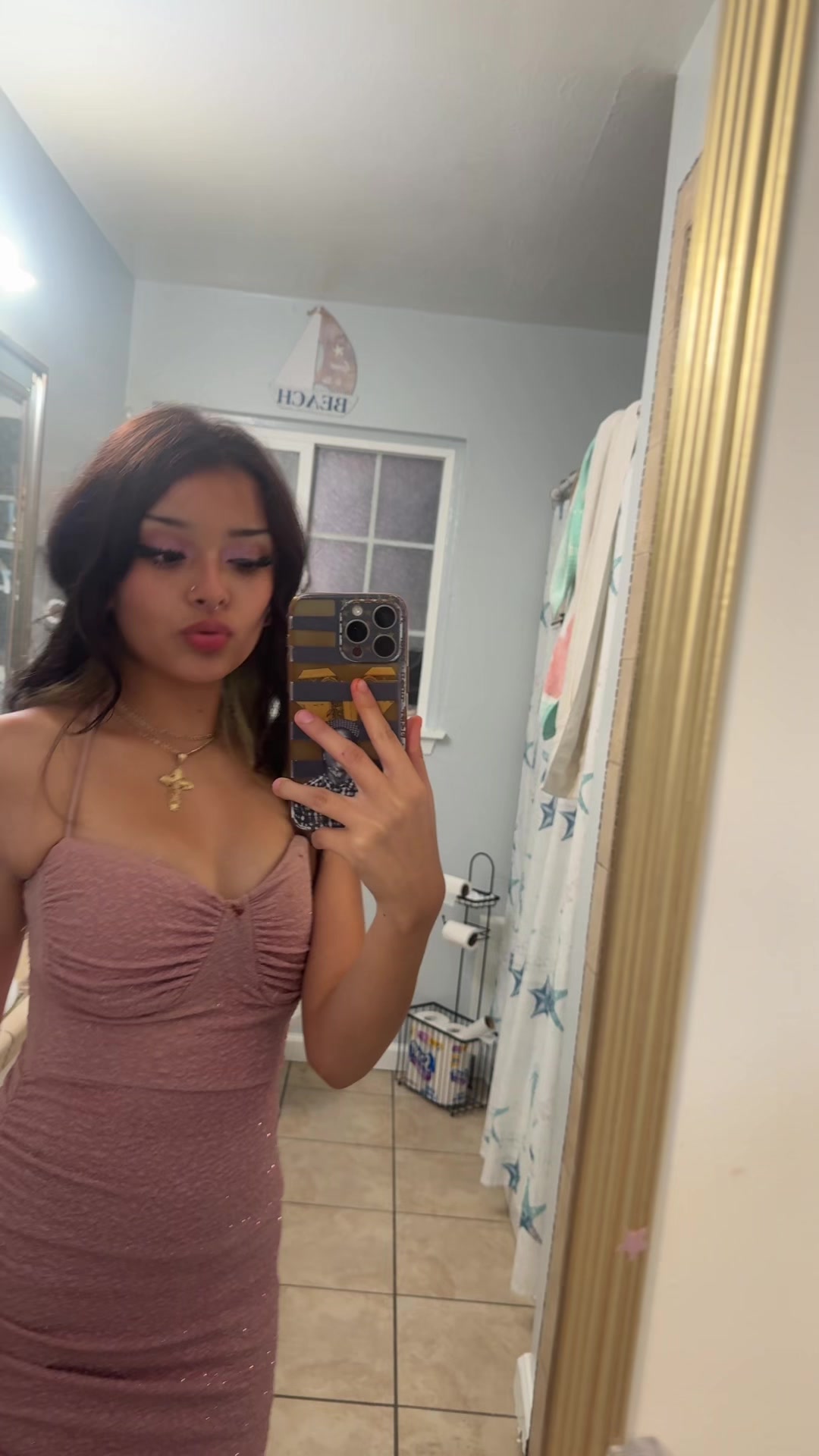 @￶