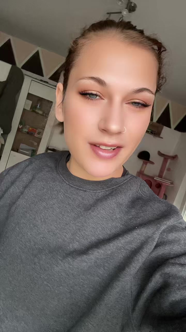@🦋Celine🧬Angelique 🦋Diebold