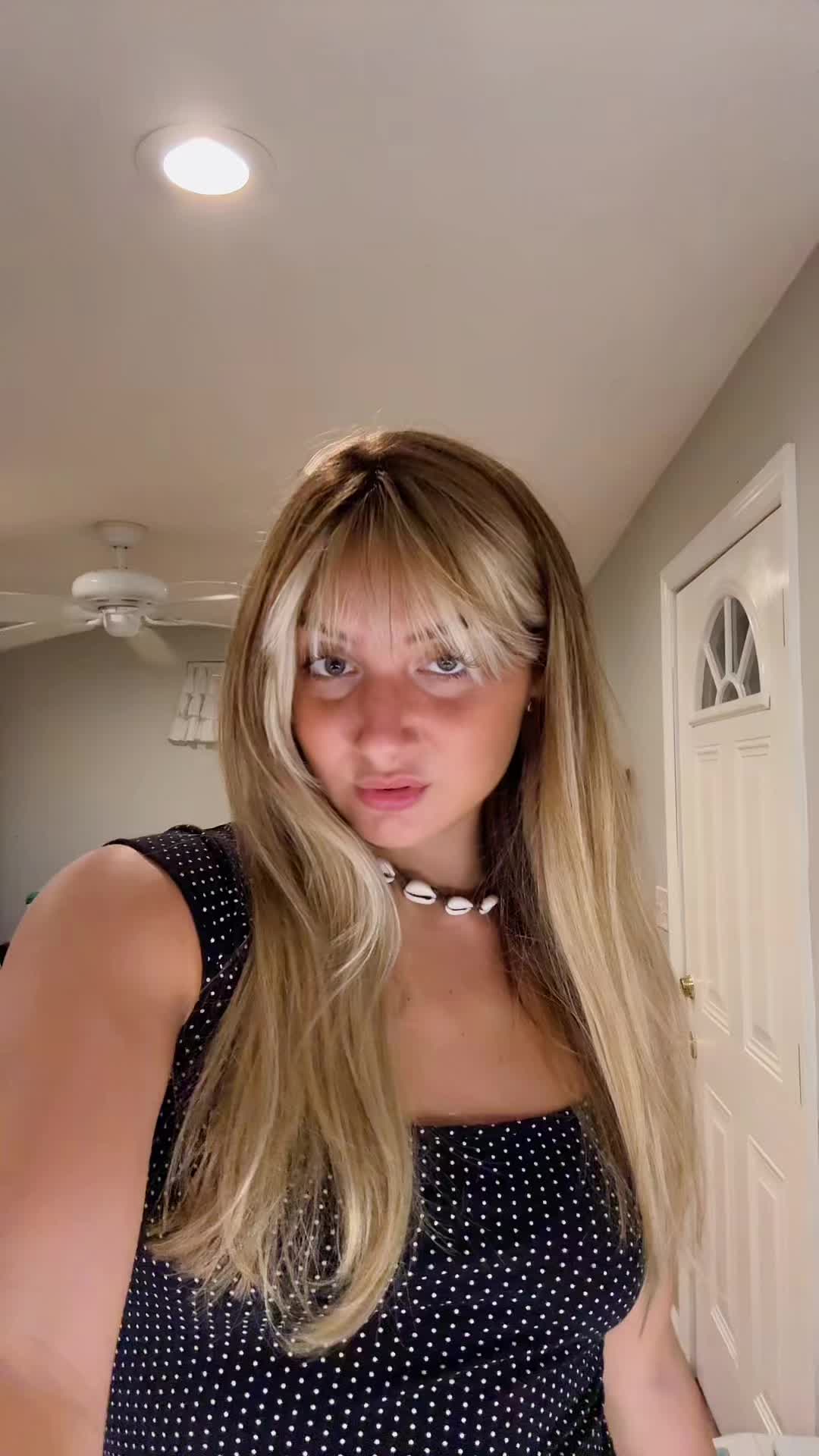 @Lindsay Sentochnik