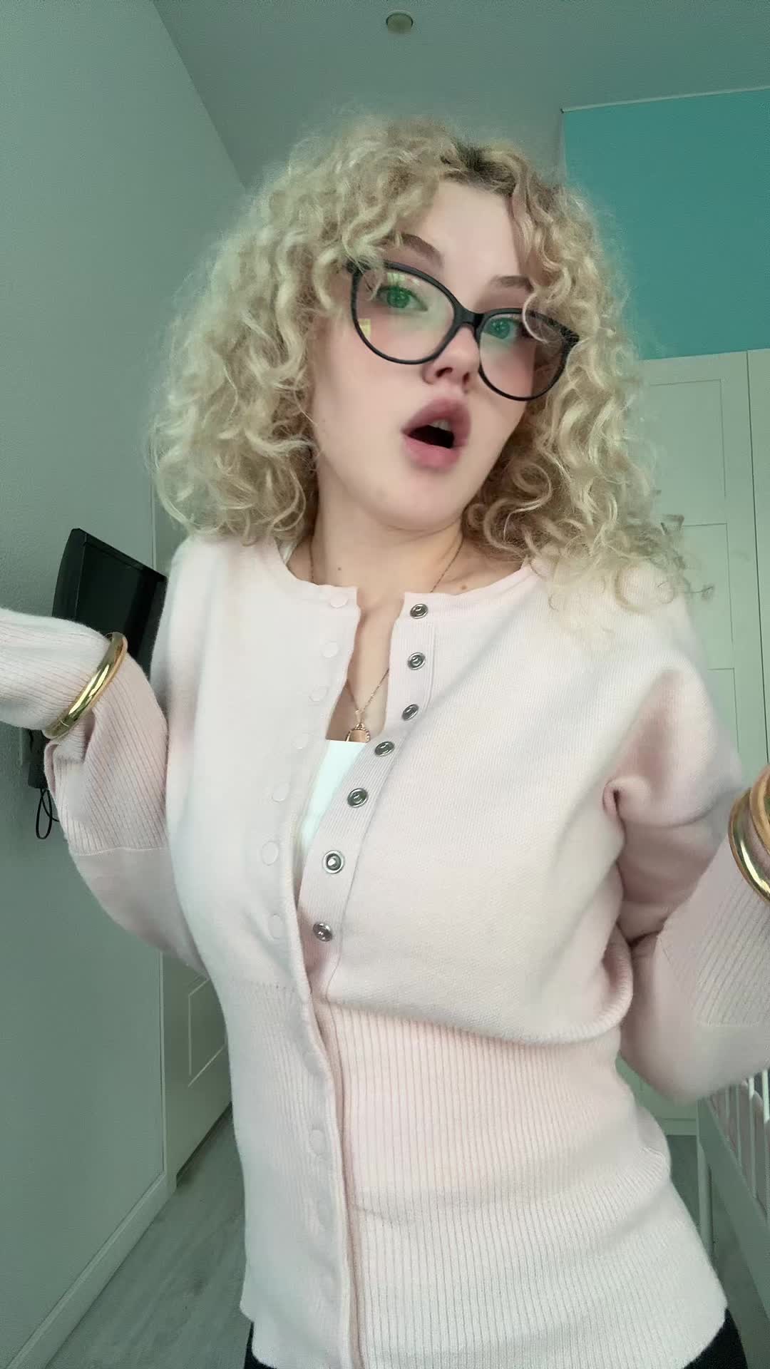 @рия вэсликс <33