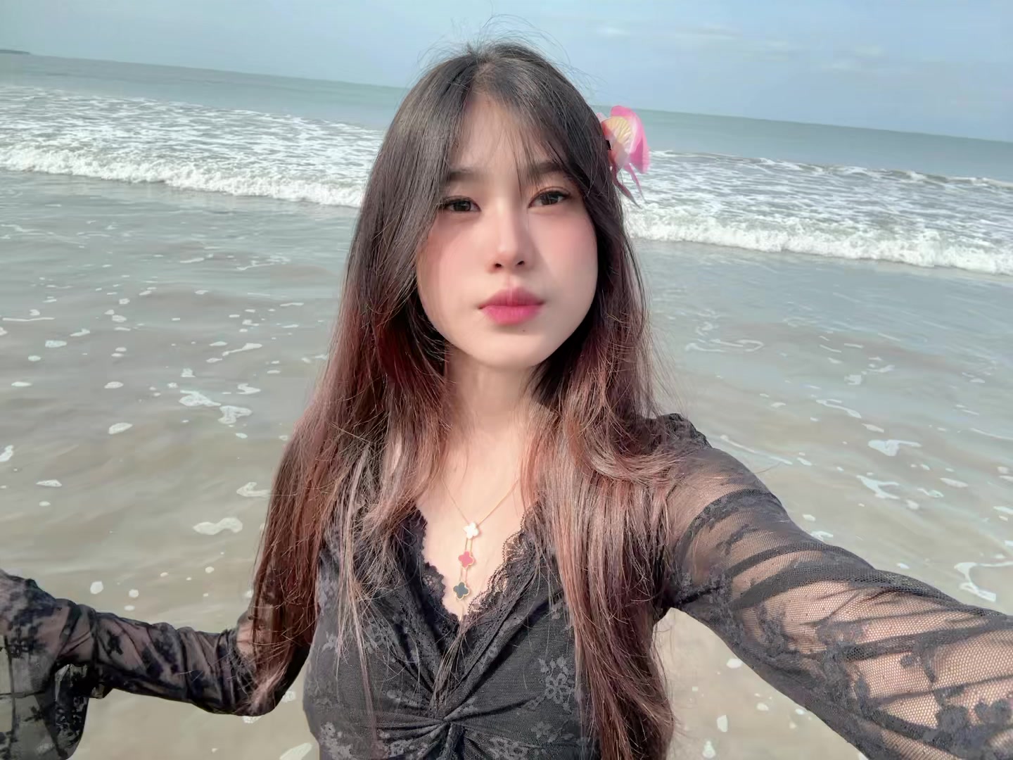 @Suzyy