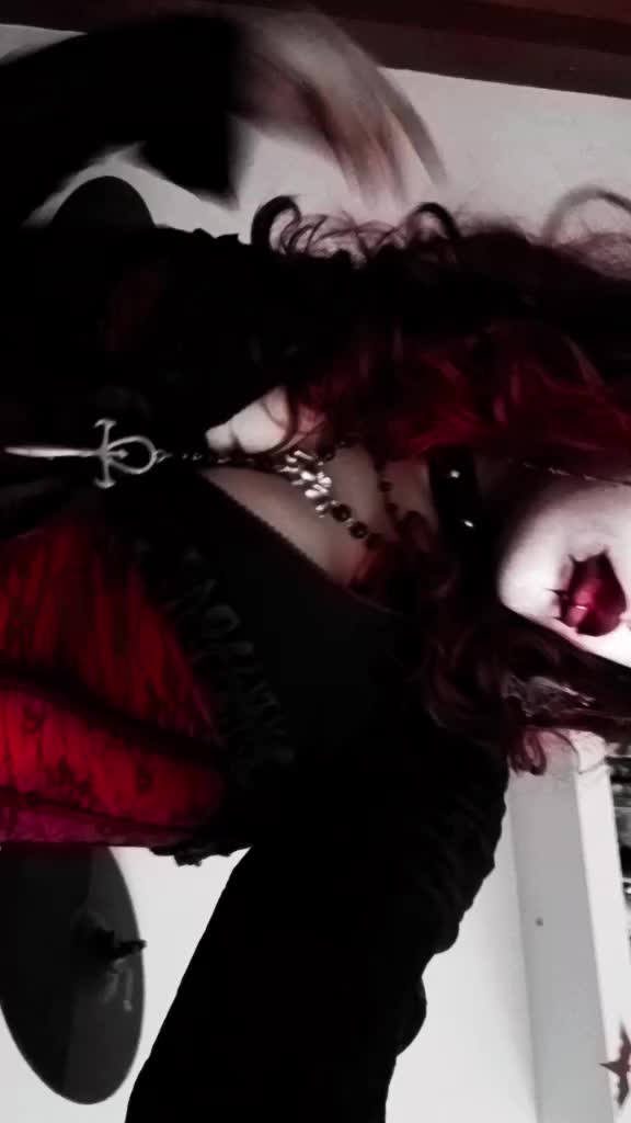 @Ashy⊹ೄྀ♱