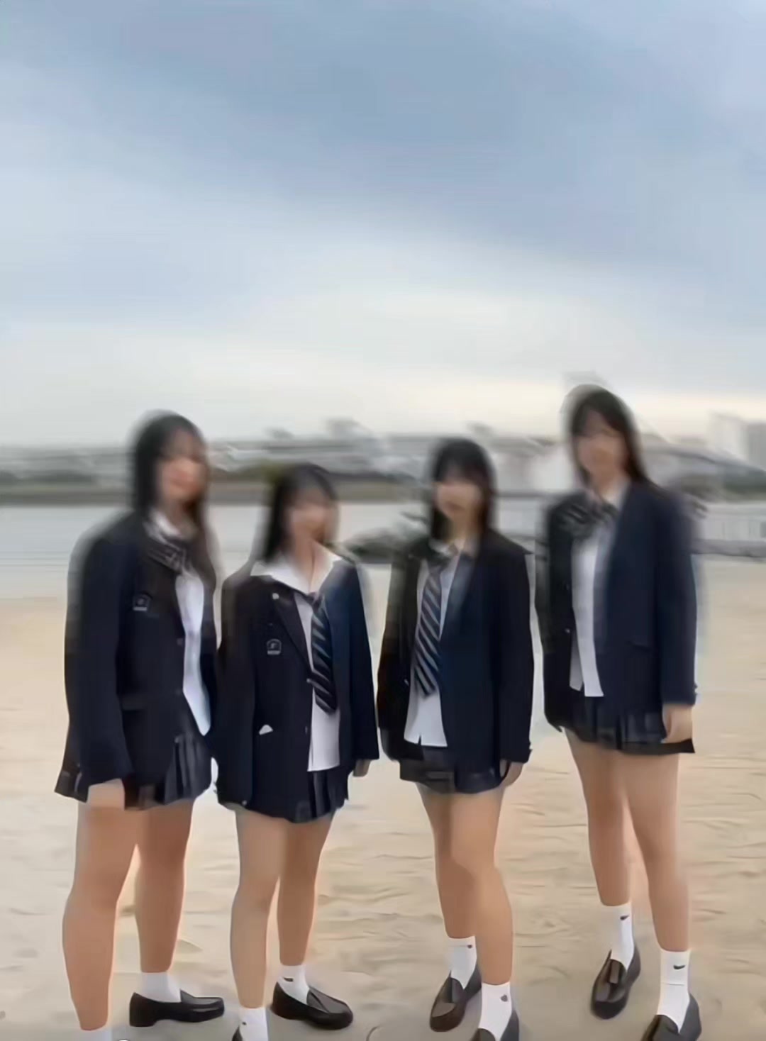 @𝒚𝒖𝒖