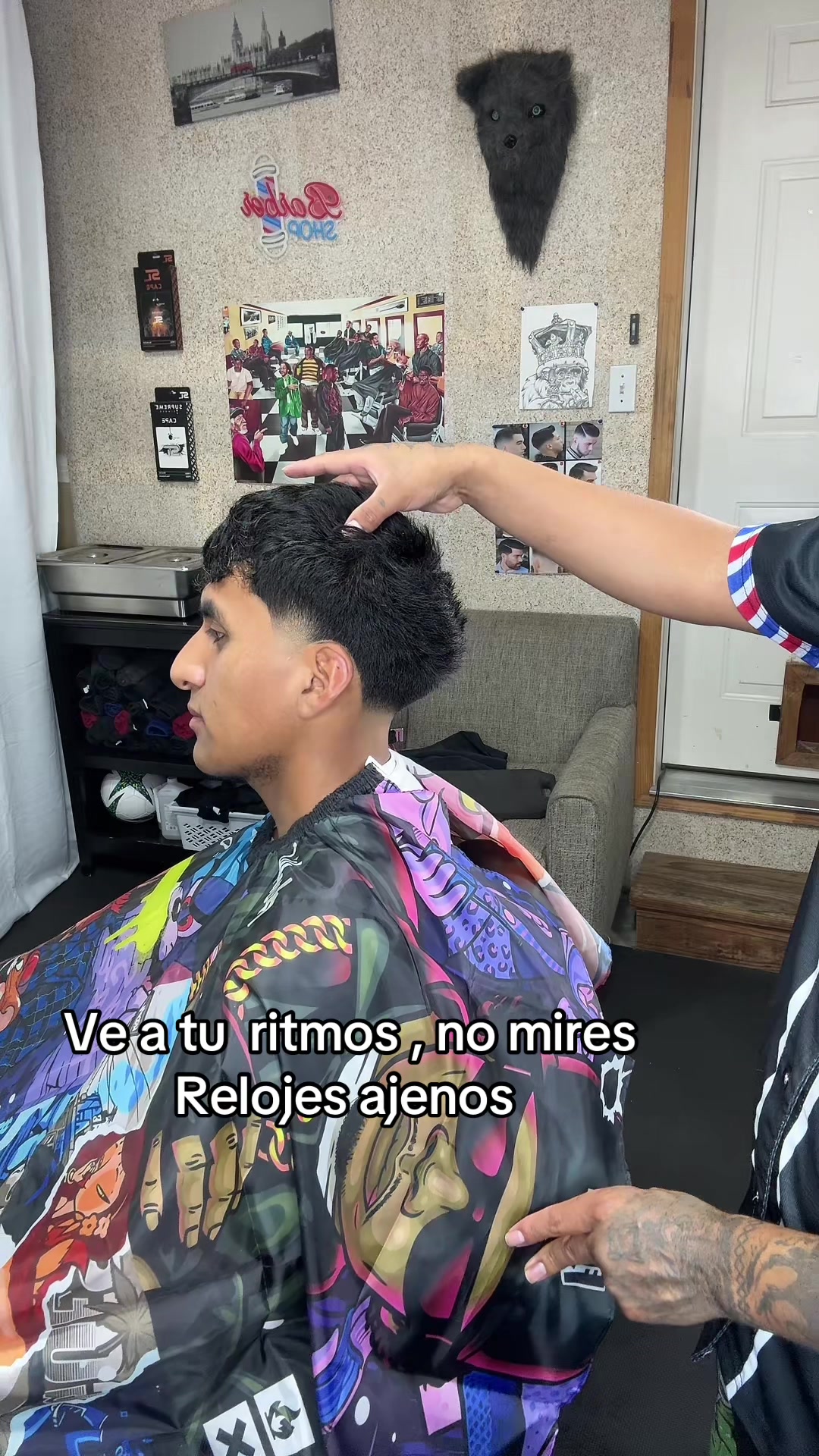 @Isa&iacute; barber