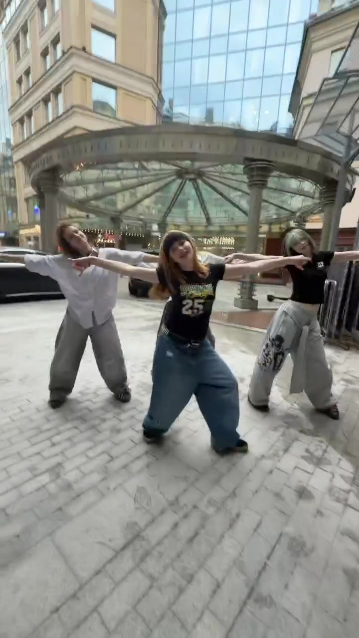 @Exi