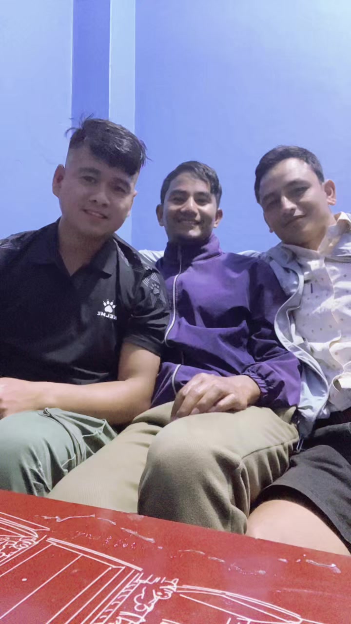 @thakuri ko xora comfom