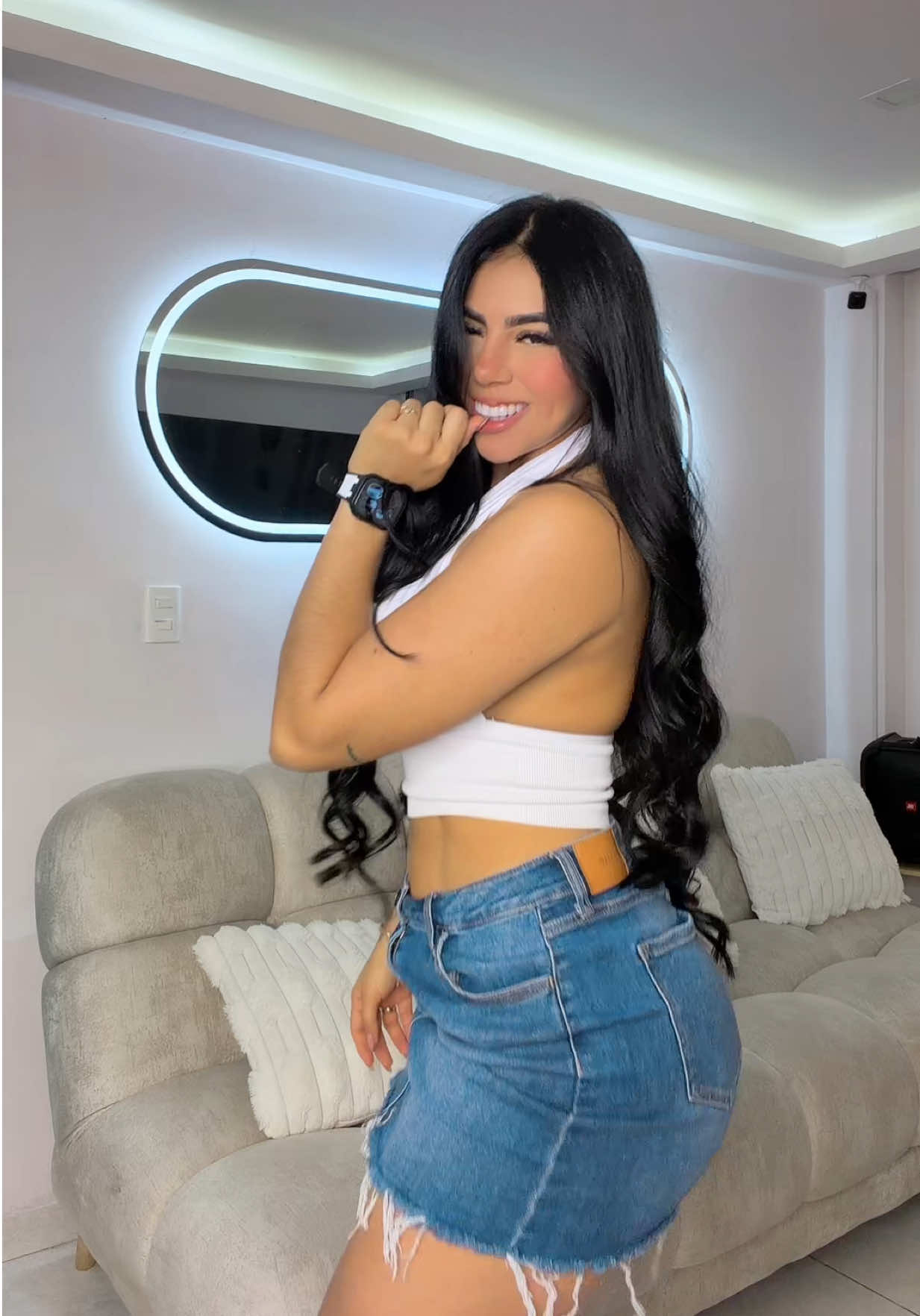 @LAPELINEGRAᴰᴹ🦍