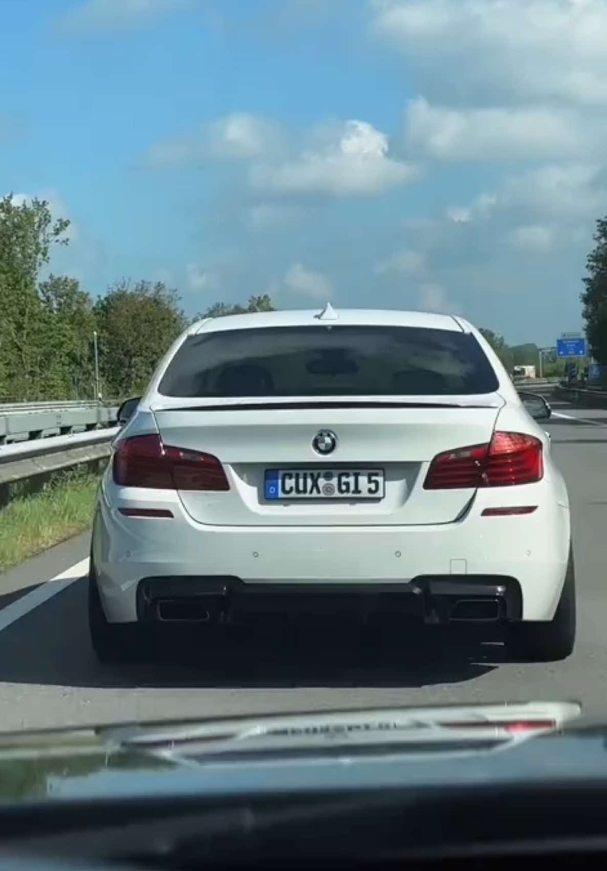 @gkn5__