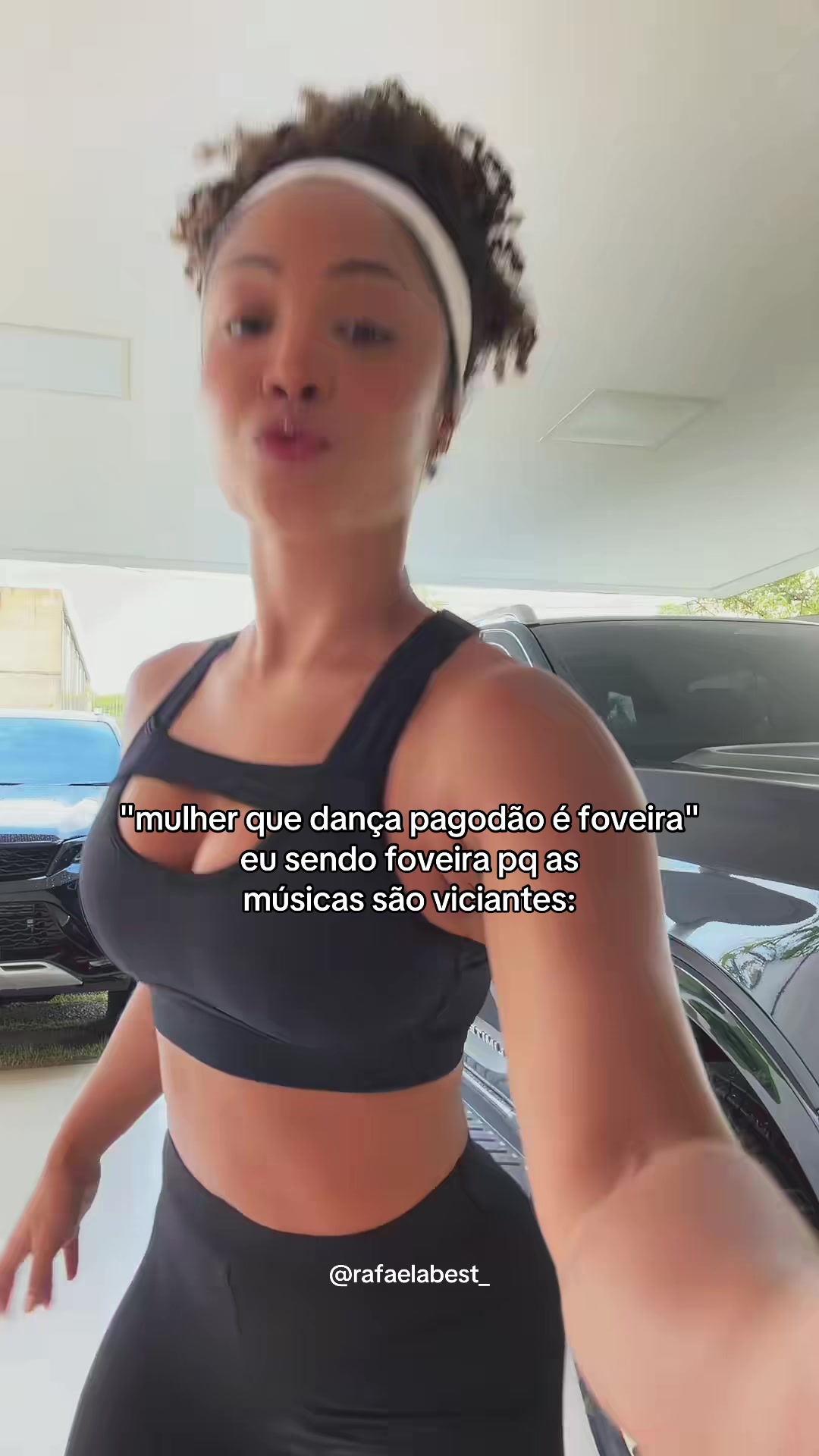 @Rafaela Moreira