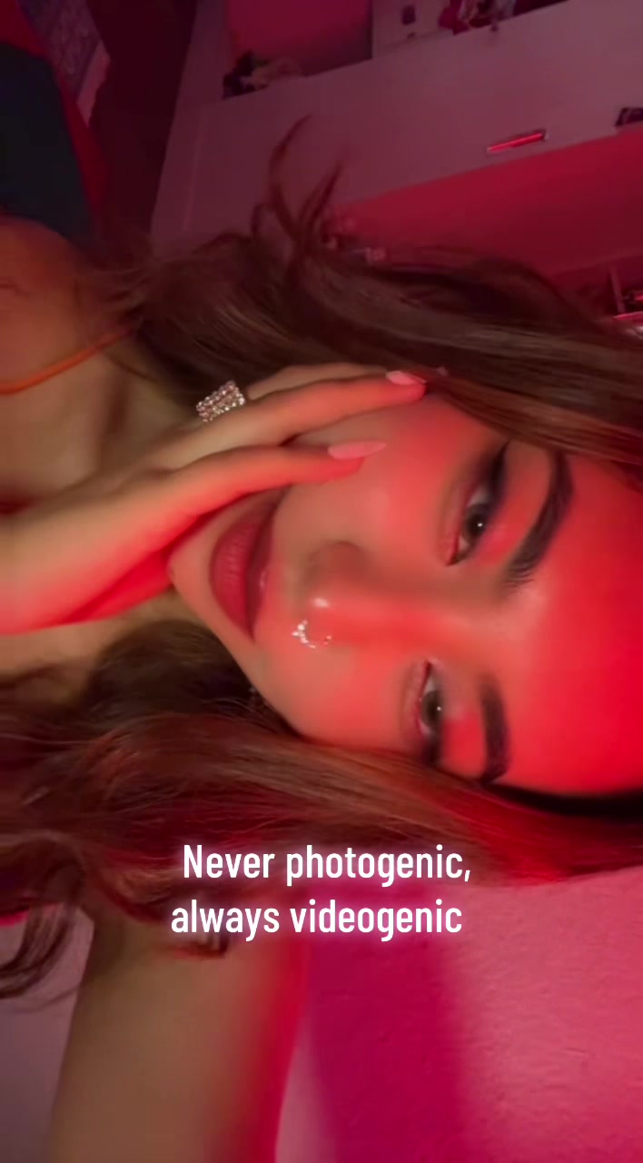 @lizaa
