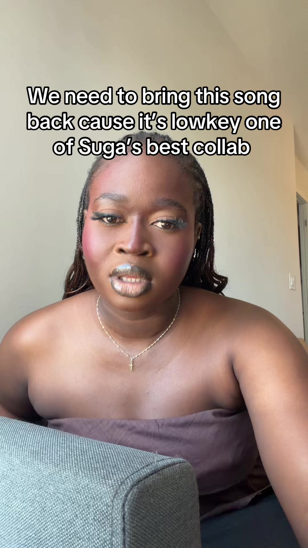 @Ayoereview