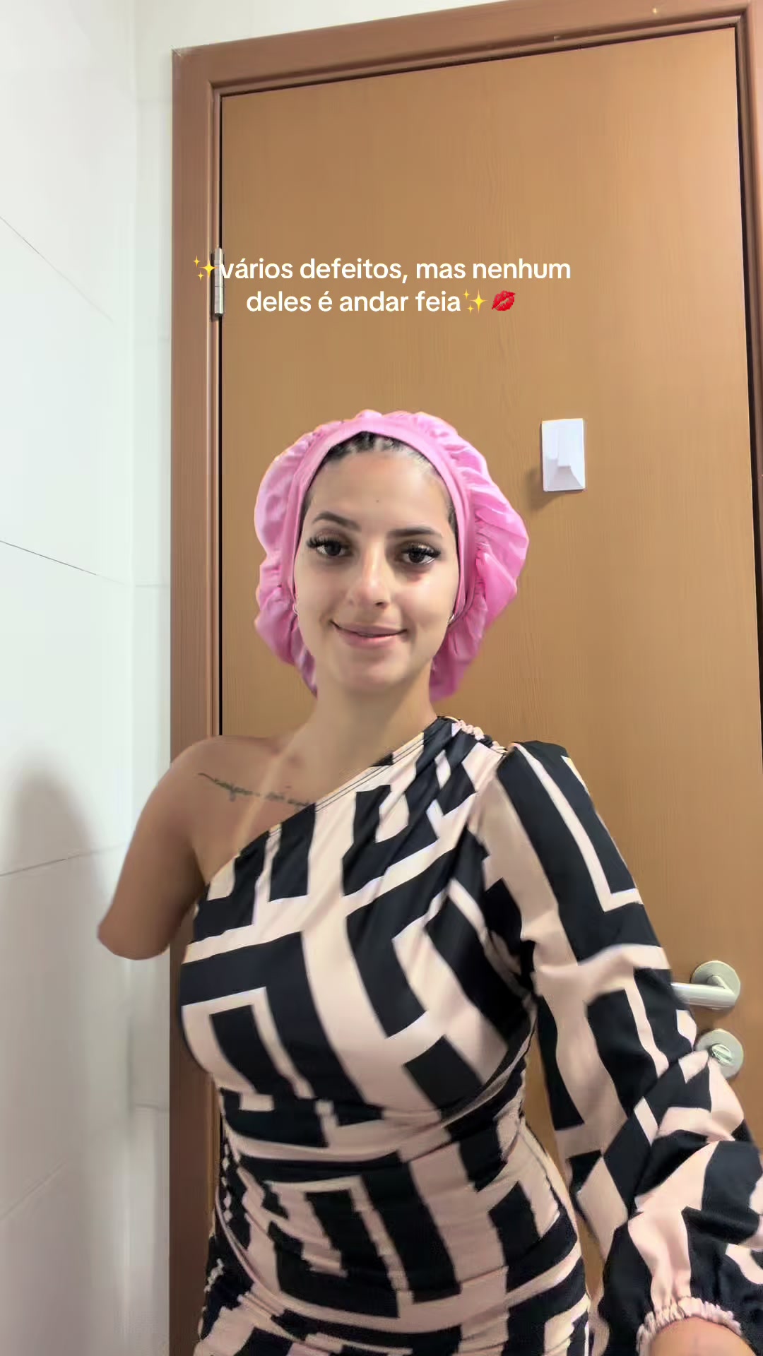 @lari gomes