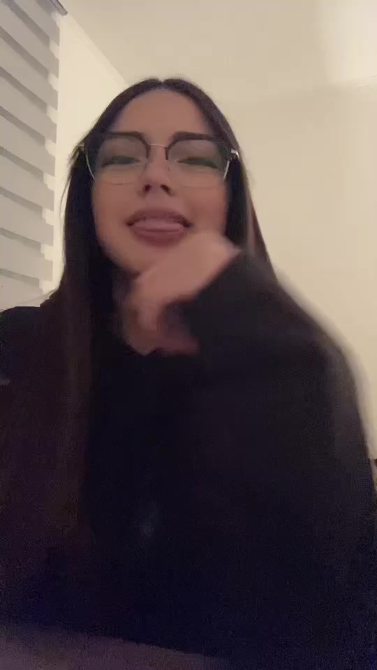 @vickyy