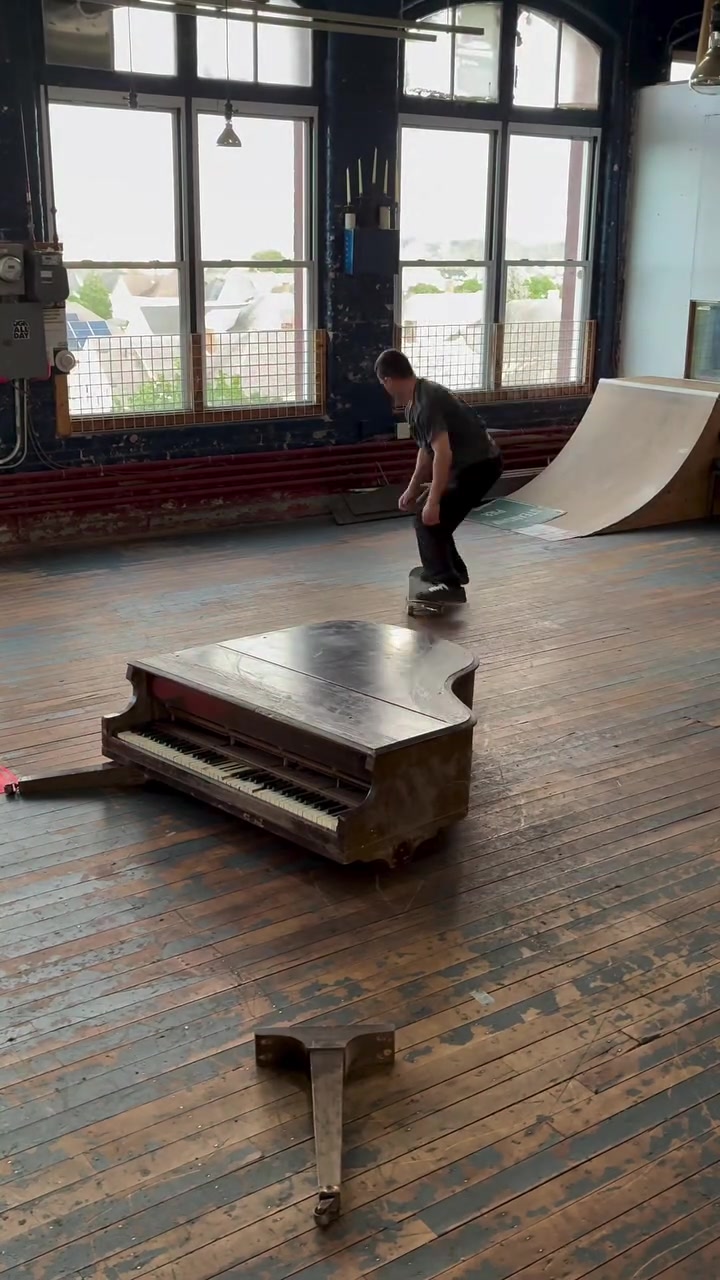 @PRO SKATE