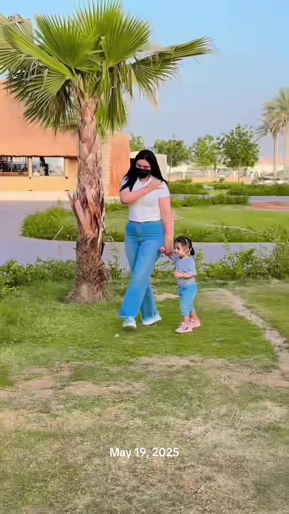 @Sweety🍬🇦🇪