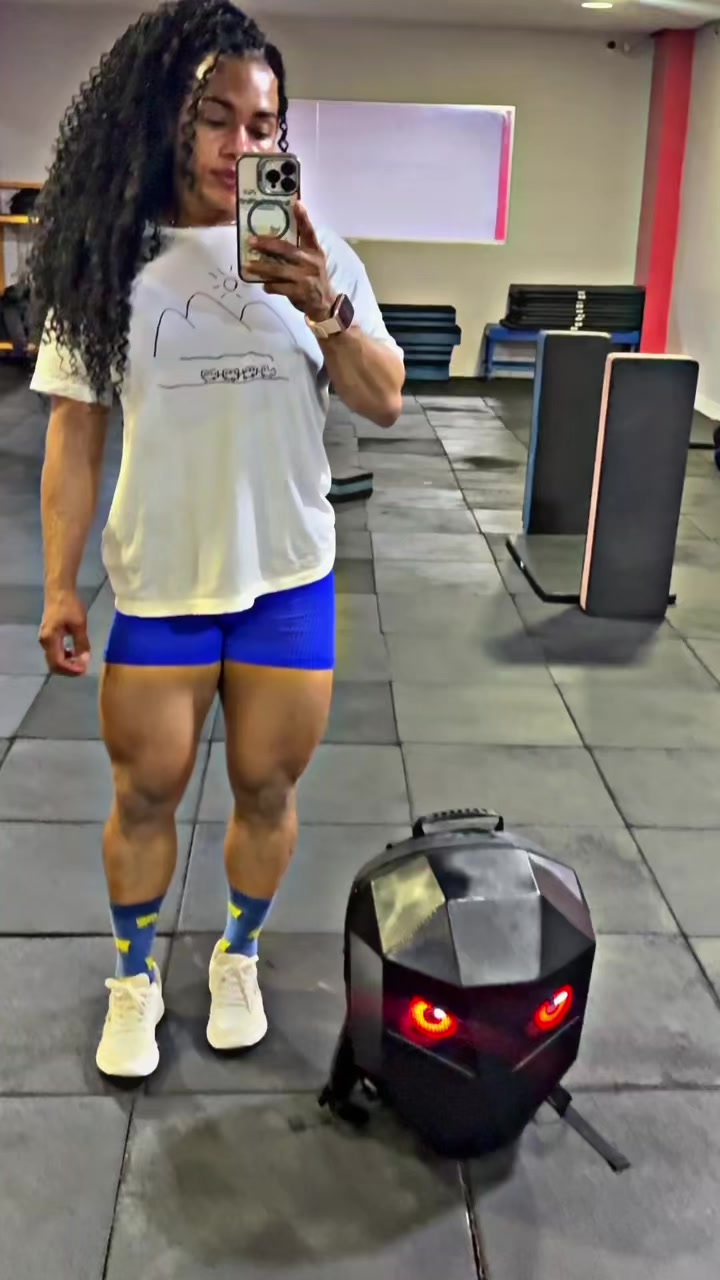 @Luh Linda Cacheada