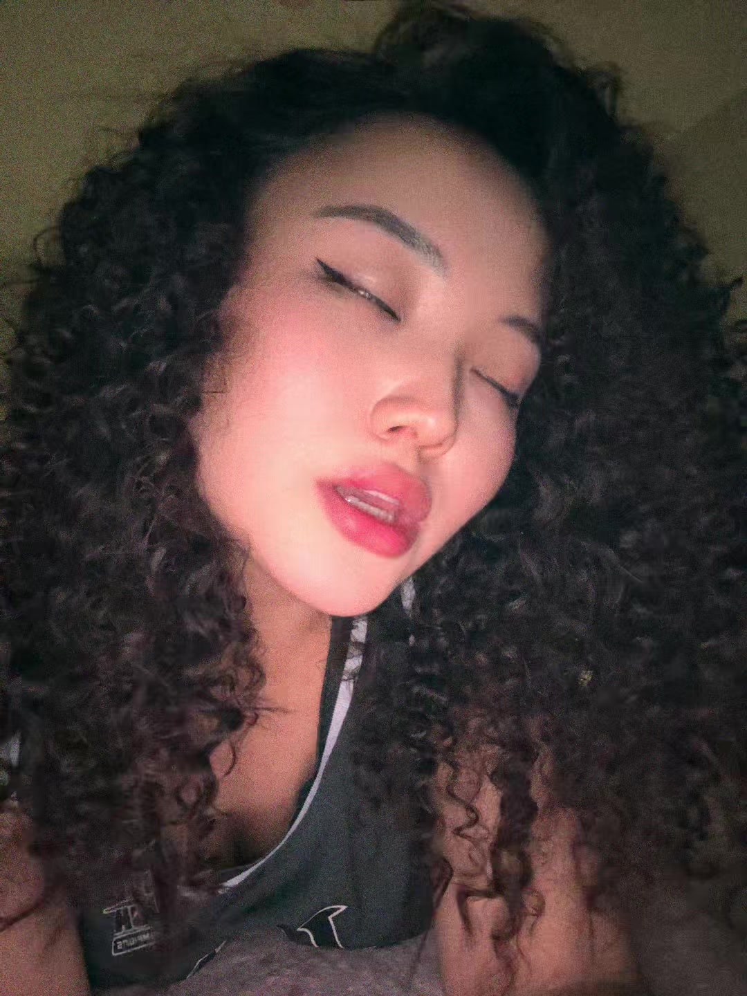 @aknurkaa