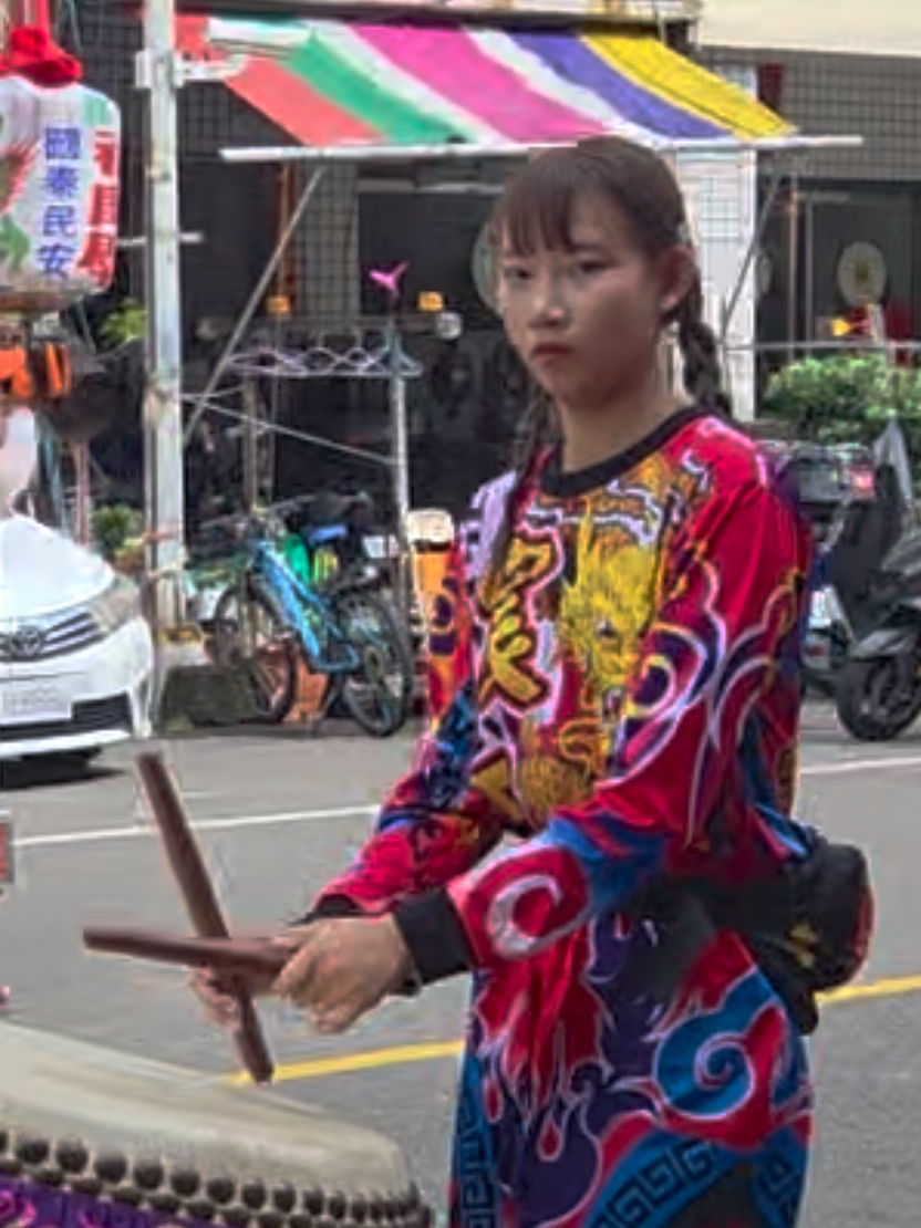 @帥哥跑廟會