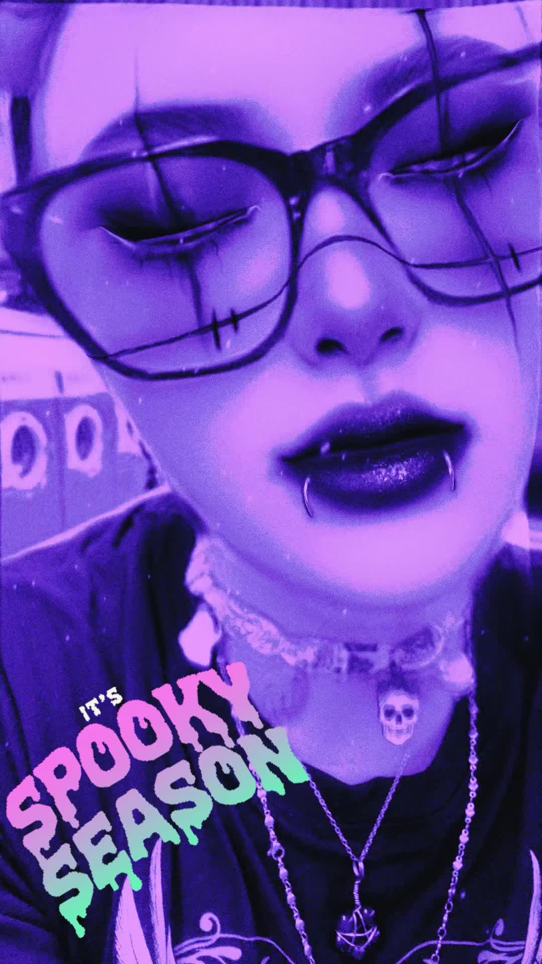 @Bunnylove1386🖤💀🌻❌