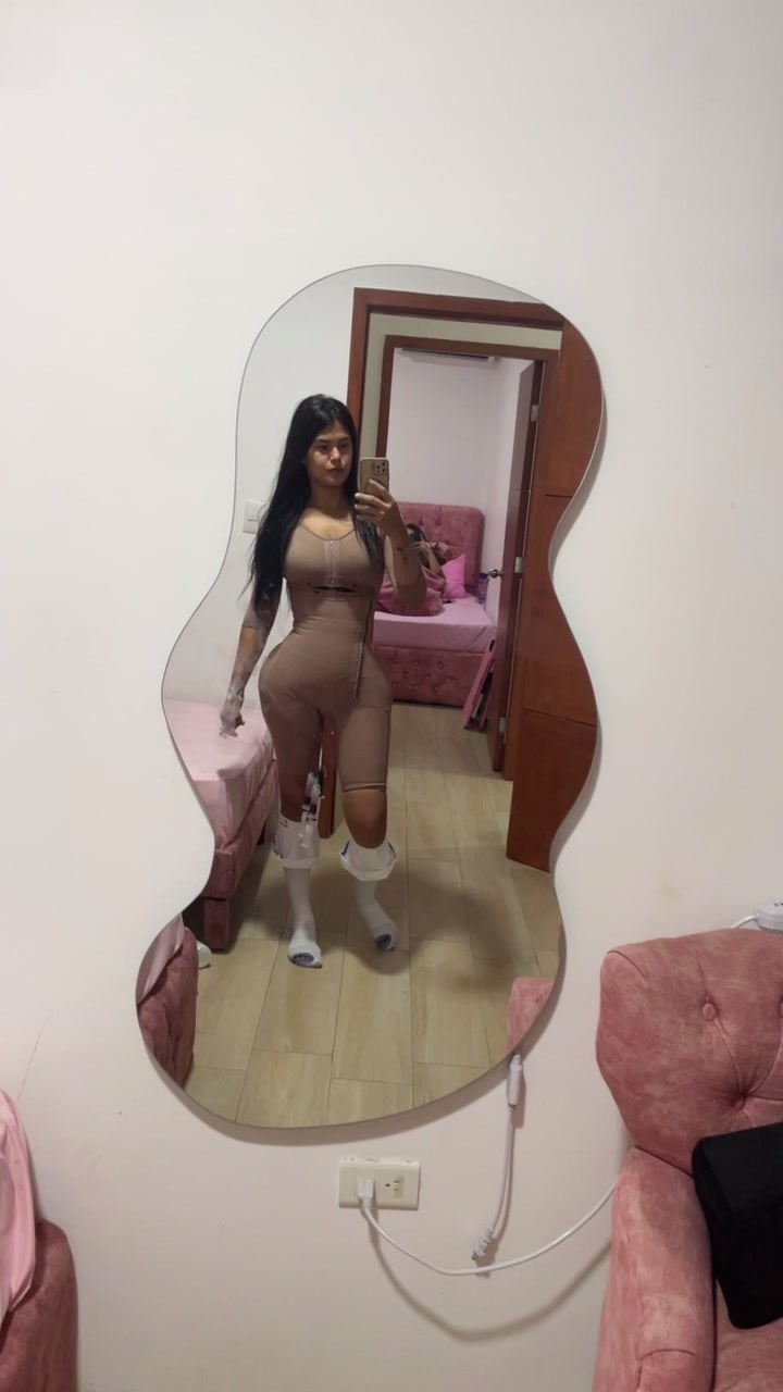 @𝓝𝓪𝓷𝓮 👑