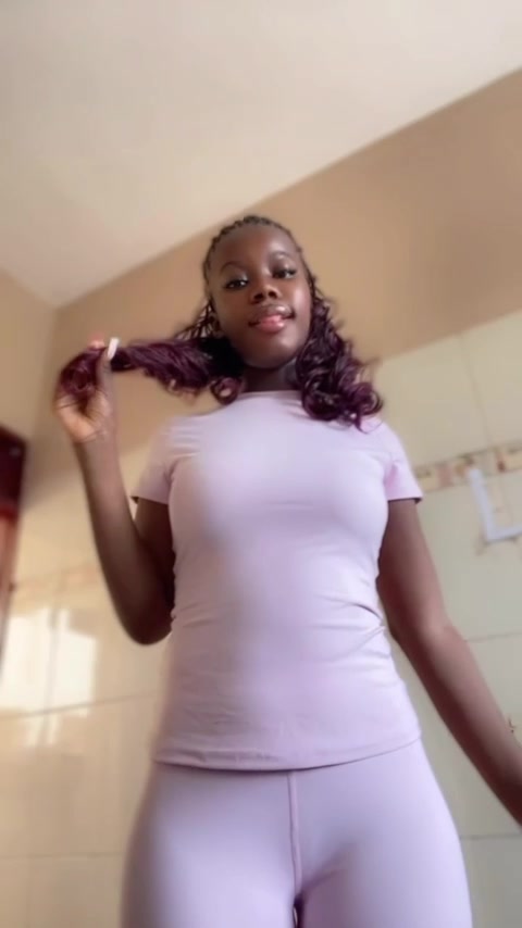 @E💋💕