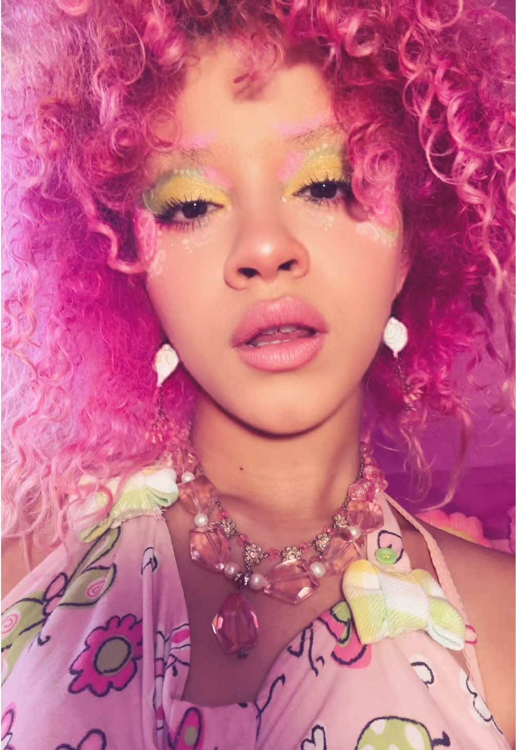 @kat ⚢ irl bonnibel ! 🍭