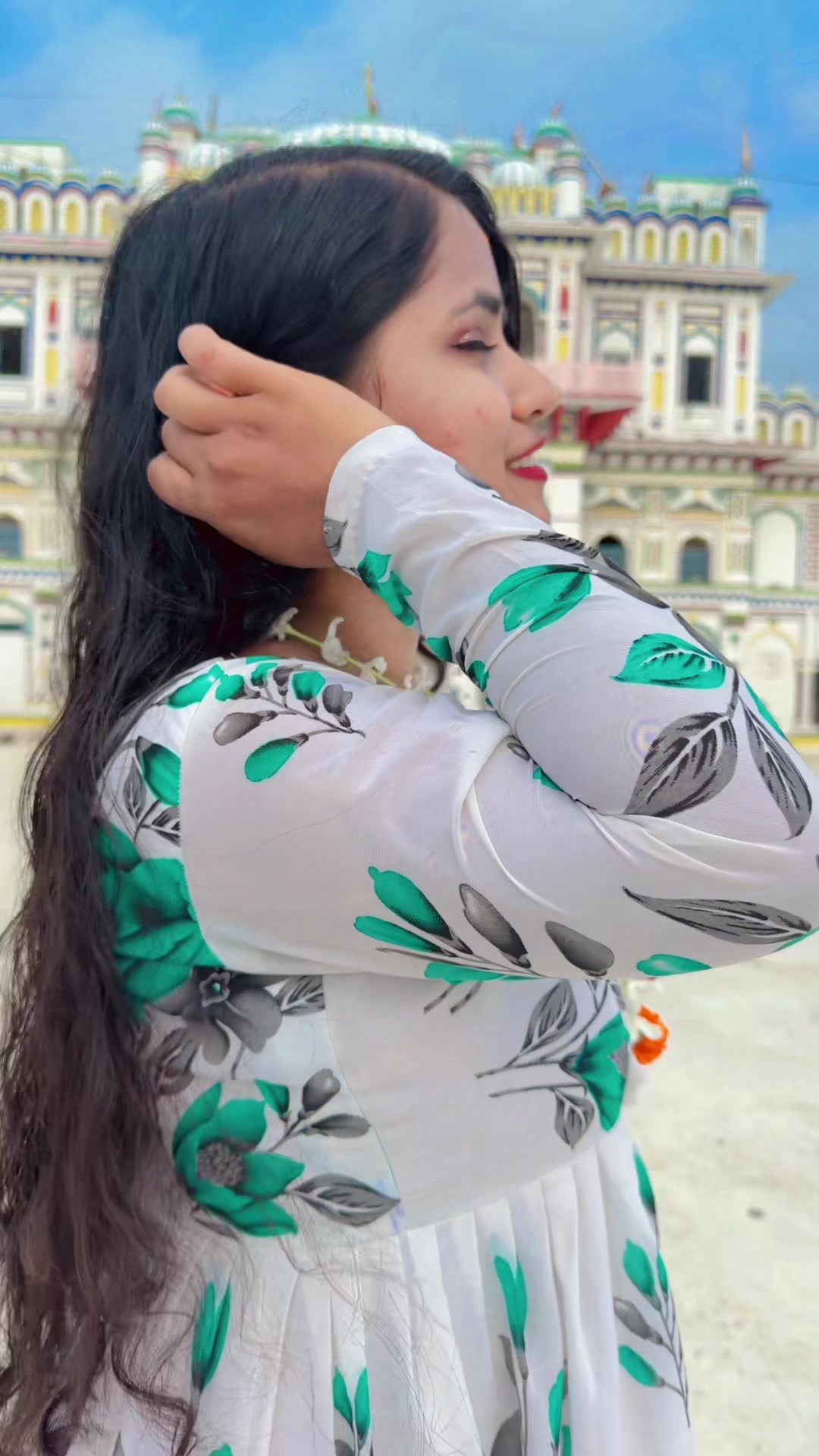 @Miss Paswan