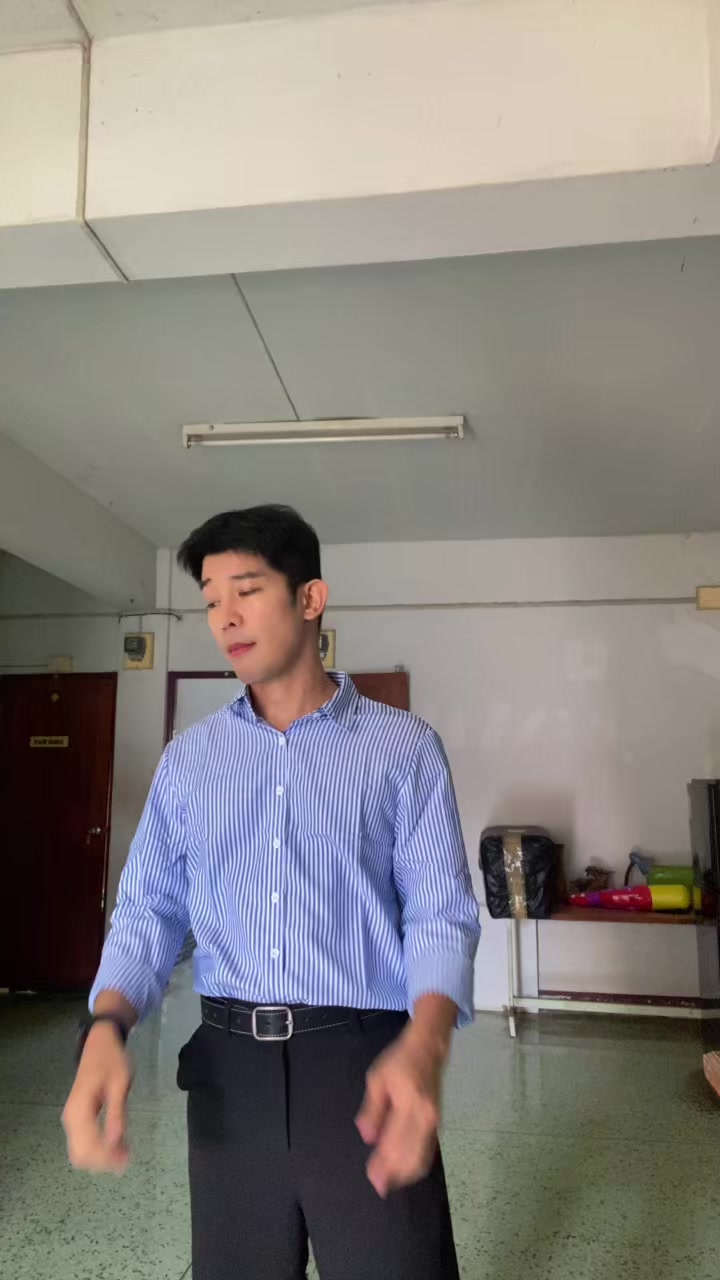 @นายอ๋อที่ตาแดงแพ้กุ้ง👨🏽&zwj;⚕️