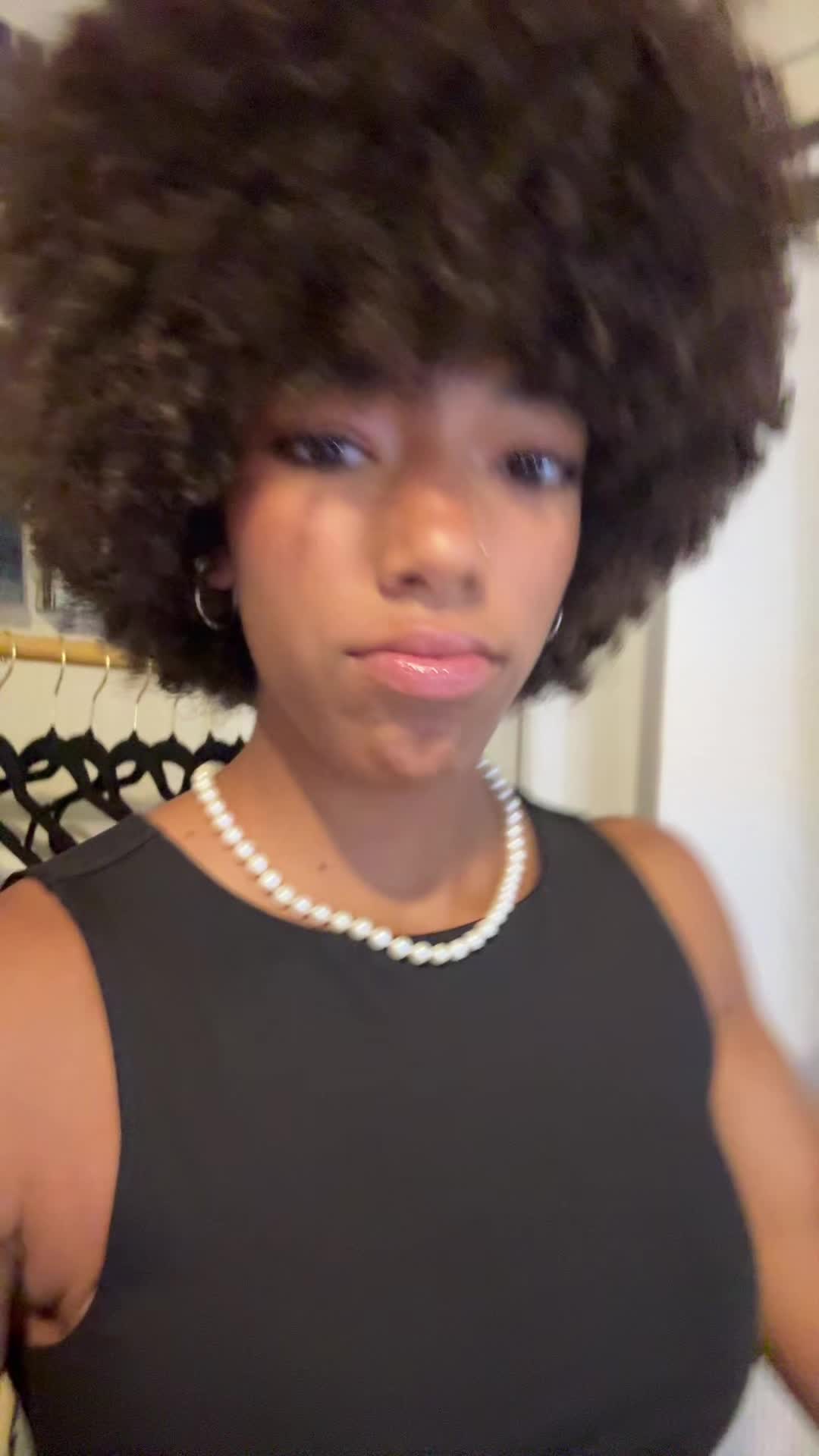 @niyniymartin