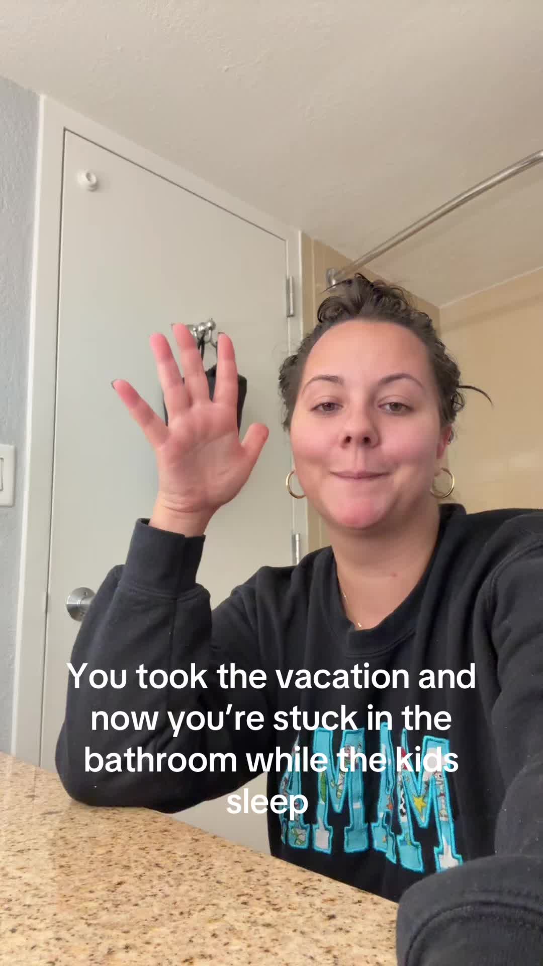 @allieathome