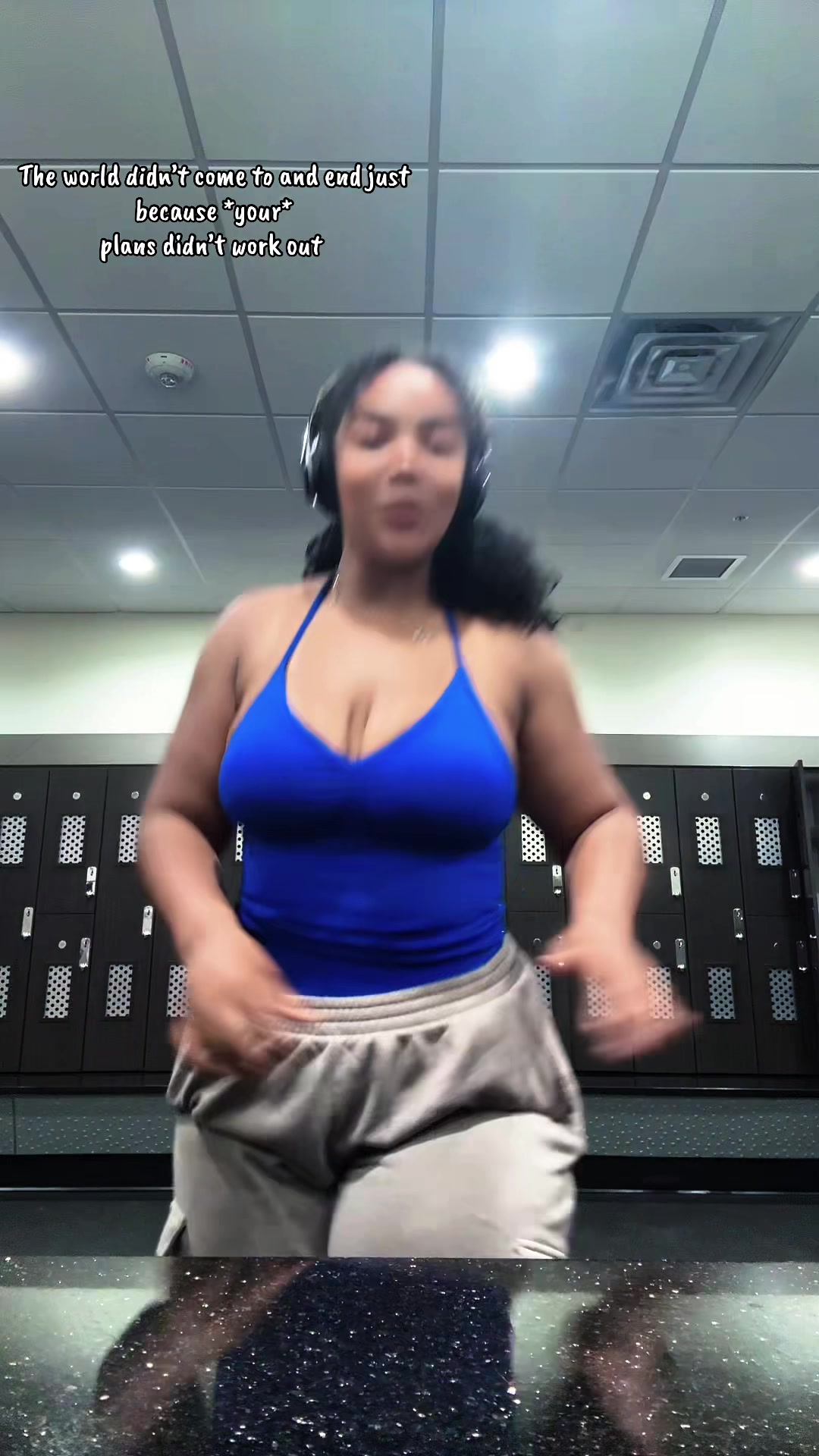 @hallimaee