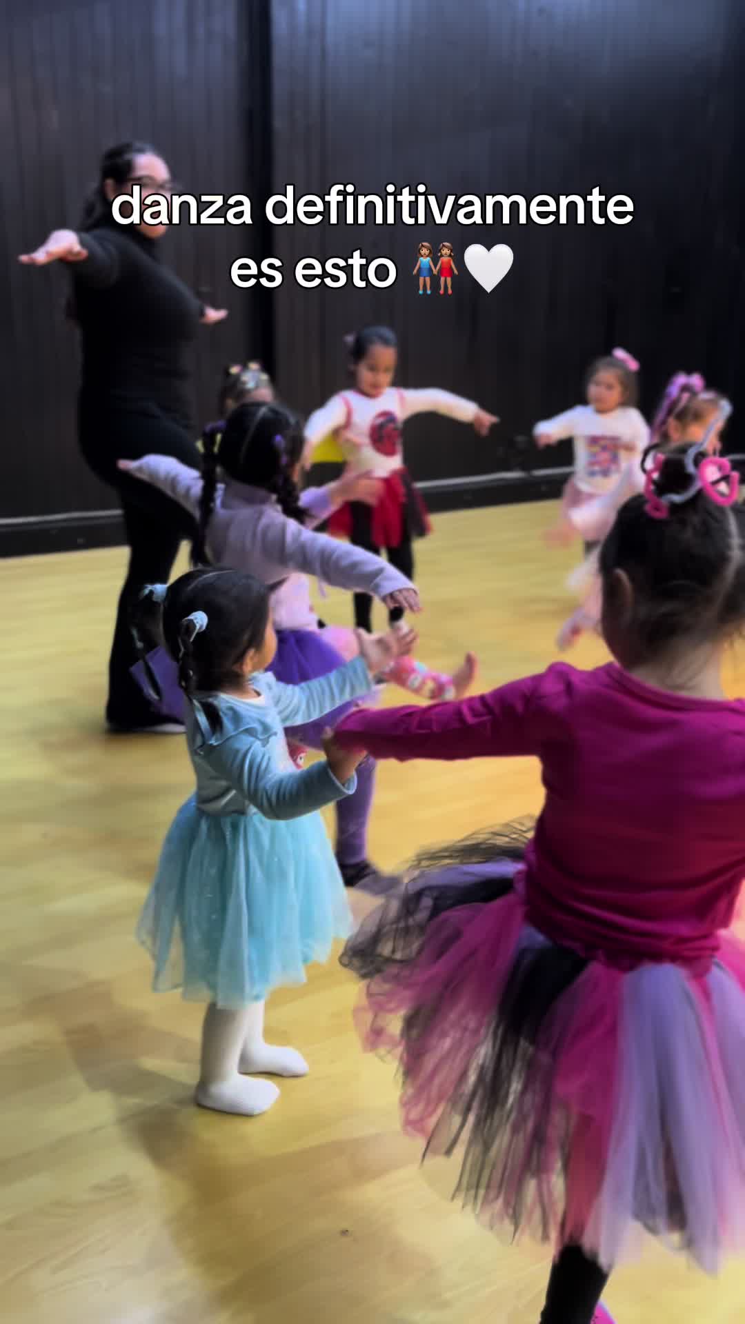 @Atelier - Escuela de danza