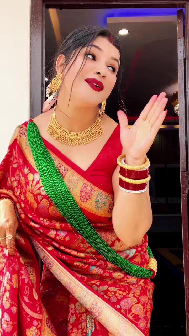 @Aarati paudel 🪔🕉️