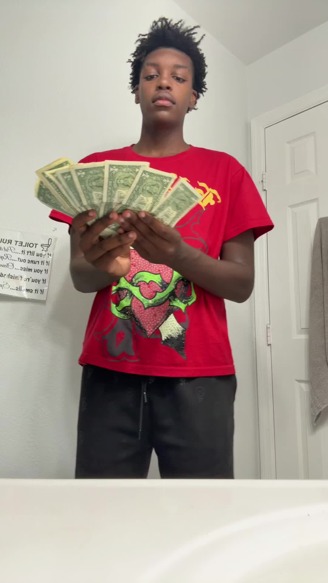 @Jay🫩