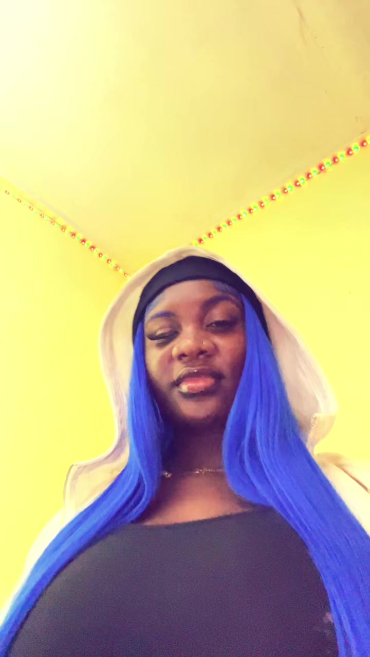 @Astrid🇨🇲❤️🇨🇮
