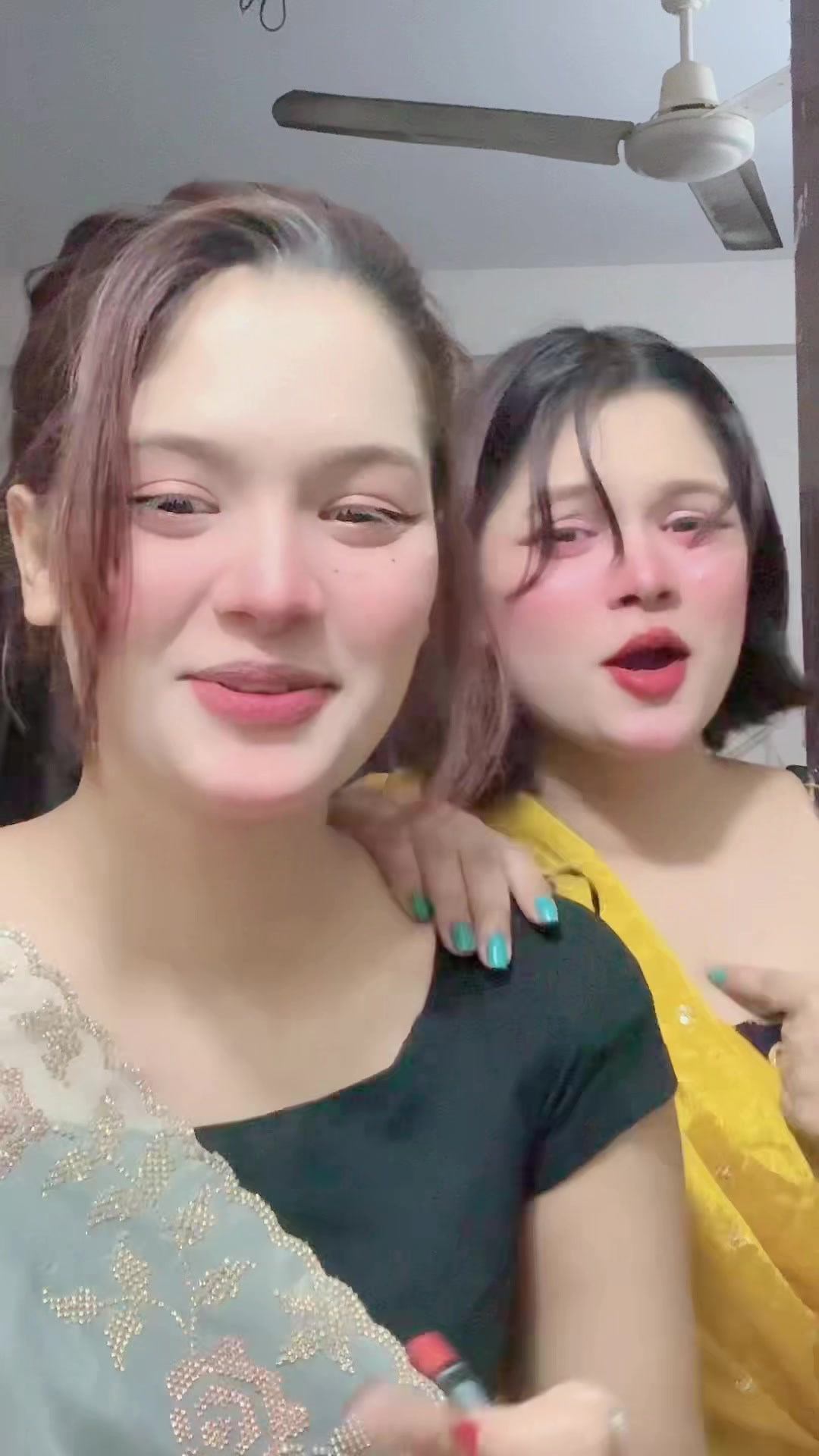@eshaahsanpori