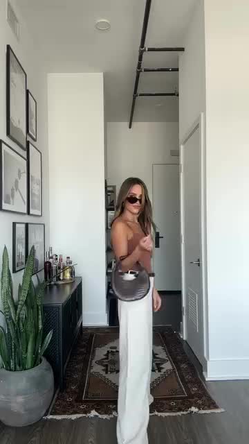 @Abigail_Price