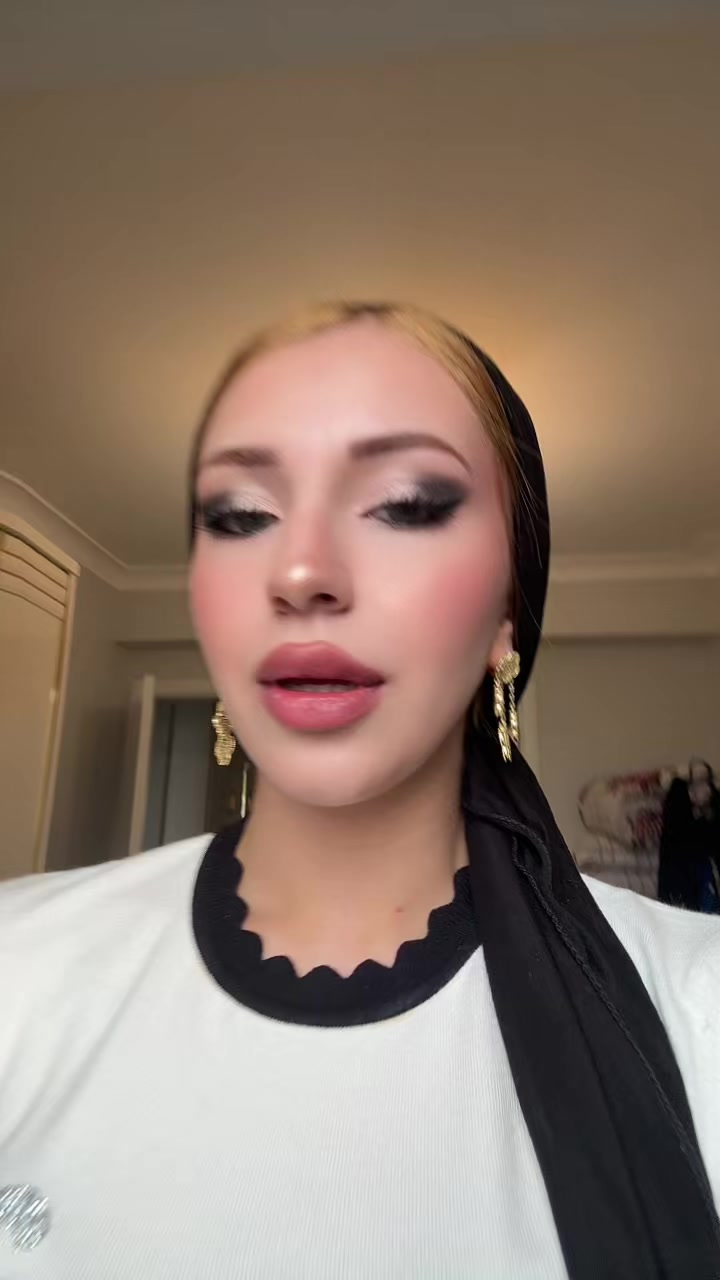 @esrasaltas