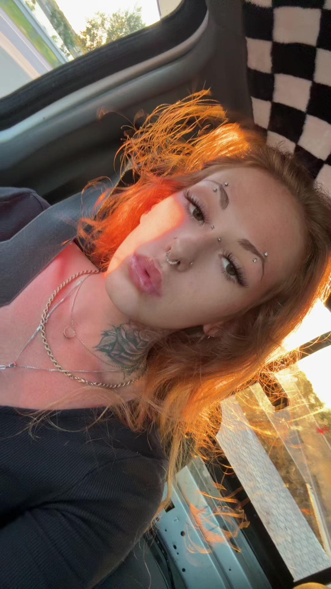 @AnnesOphie