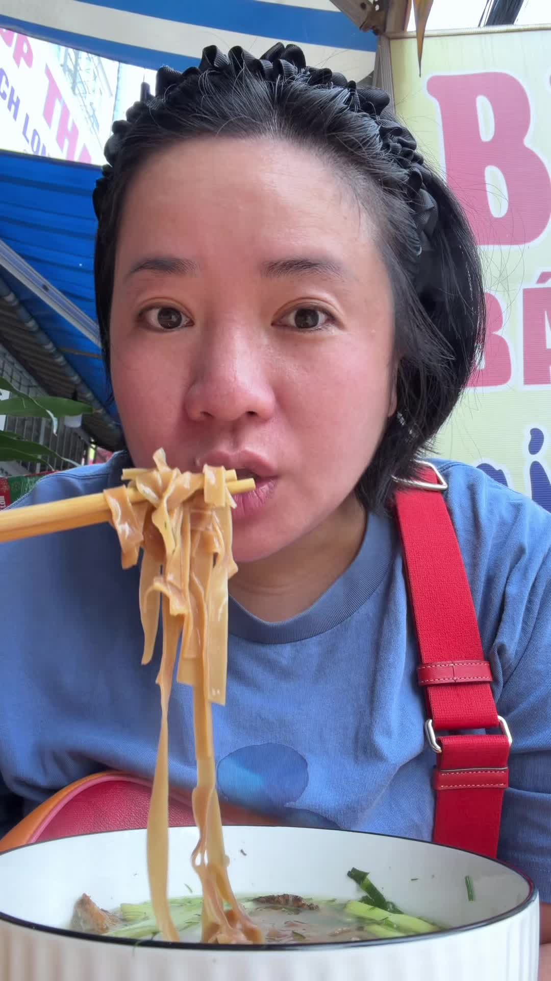 @Sol Ăn G&igrave; Đ&oacute;