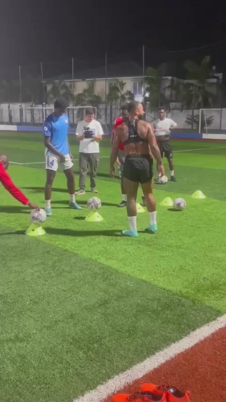@FOOTBALL ACADEMY