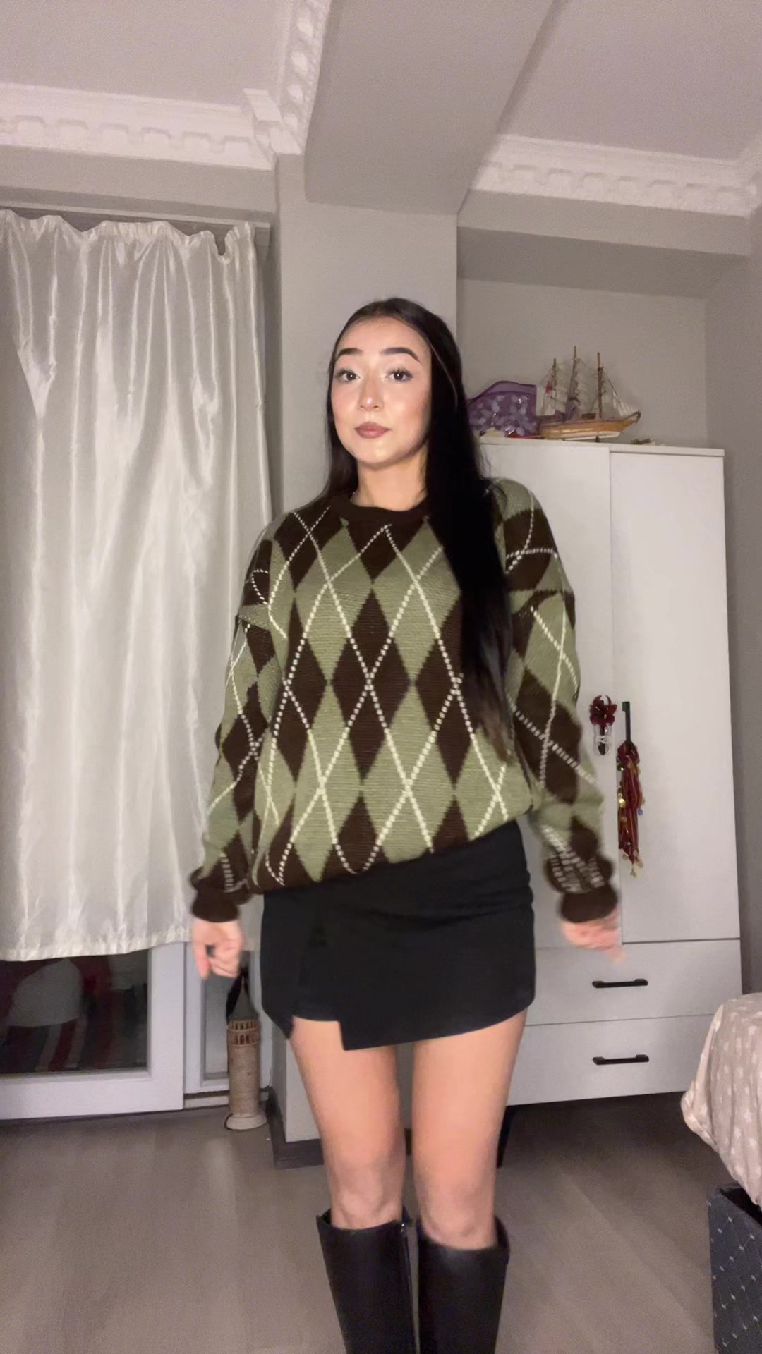 @𝑮𝒂𝒎𝒛𝒆 ☆