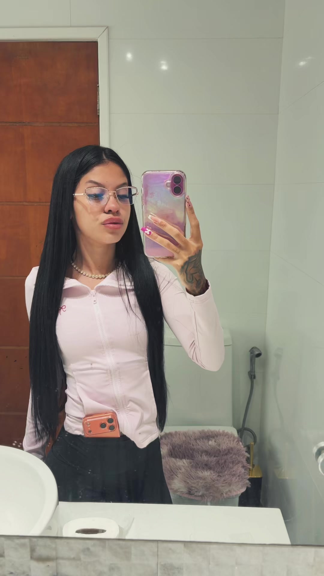 @dailyneneca