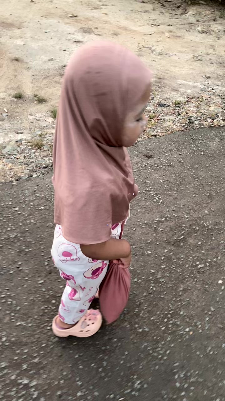 @GhaniaRika🌺