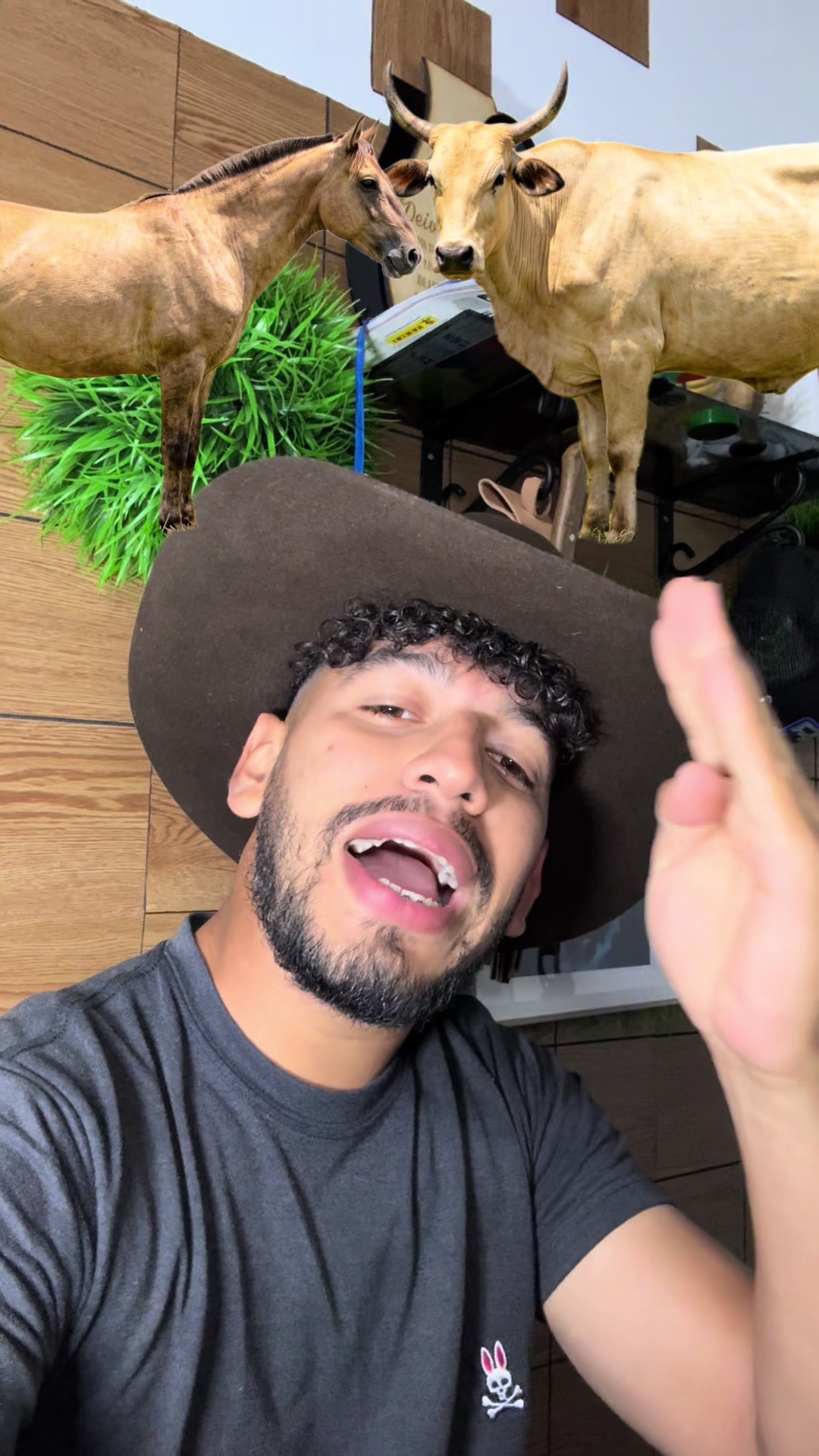 @Deiburgos15