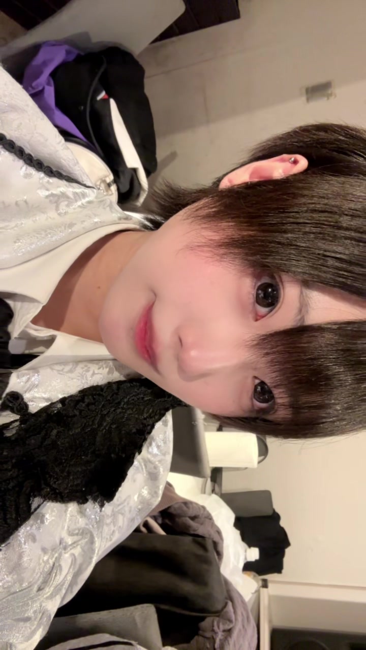 @しゅん
