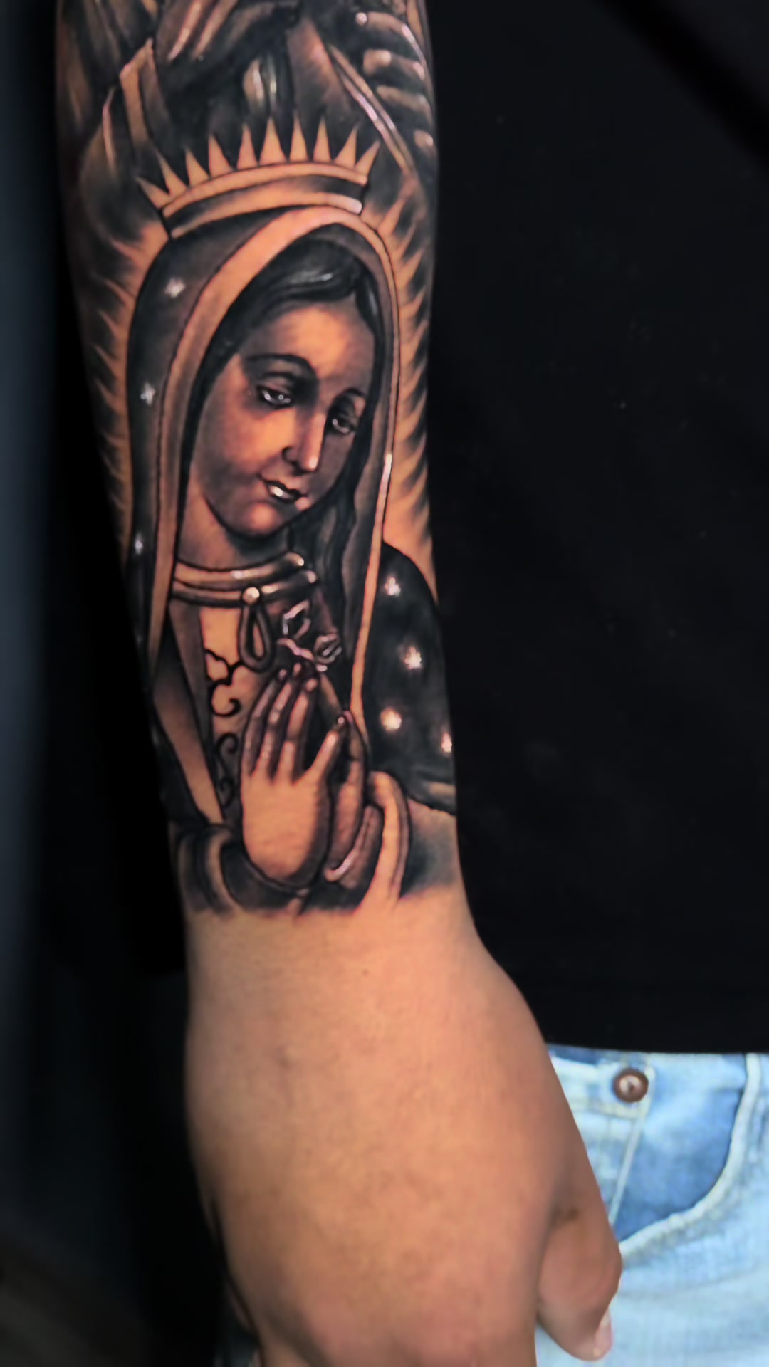 @JOVA RIOS CUSTOM TATTOOS