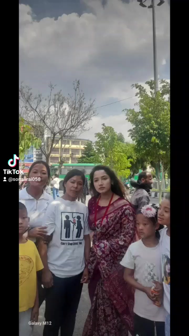 @Sonali Rai