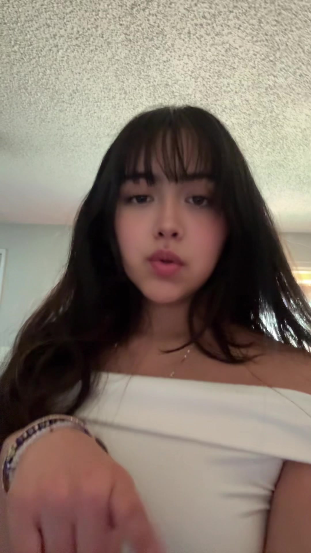 @veronica
