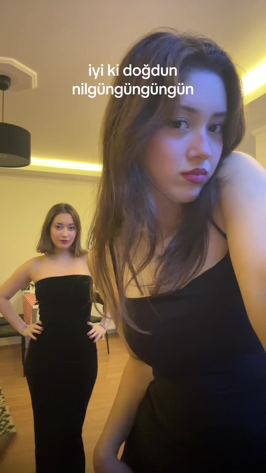 @melcuryy 🫧🫐🪭🎞️🫒🚏